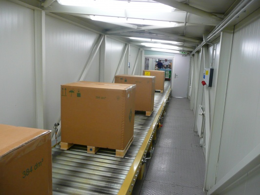 Transport system for inter-storey transport of pallets II